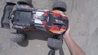 ARRMA KRATON 8s Monster Speed Truck at the Sand Pits