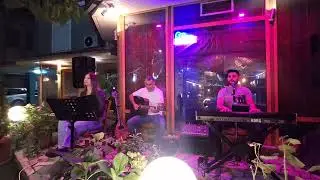 Serenata Korçare - Trio Musical Band