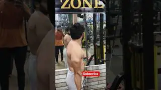 tricep exercise 💪#motivation #strongabs #gymworkout #trending #youtubeshorts #viral #viralvideo #gym