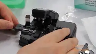 how to use AFL CT-30 fiber cleaver?