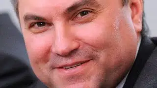 Согласно принятому законодательству спички россиянам будут продавать по Военному билету,