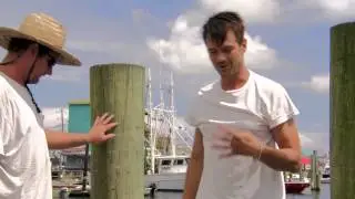 Safe Haven - Josh Duhamel Goes Crabbing