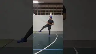 Bensei holsters, shrugs, and empties his knee! #benseiarmy #meteorhammer #ropedart #martialarts