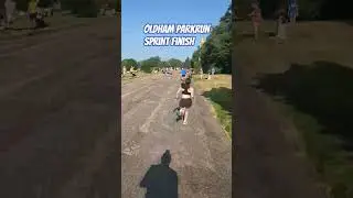 Sprint Finish 😅 - Oldham Parkrun #parkrun #sprint
