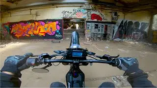 E-BIKE ZERSTÖRT LOST PLACE // SURRON X