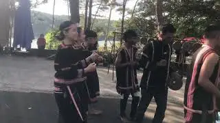 cồng chiêng tại biển hồ pleiku mùng 1 tết 2025