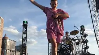 2/4 Years and Years - Ties @ NYC Pride Island 6/24/17