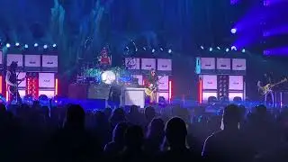 halestorm- everest (salem civic center 2025)