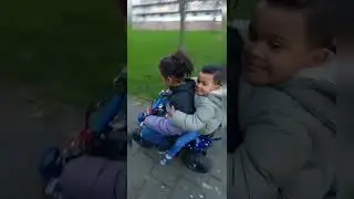 alles in bedrijf voor de kids mini quad mini crosser elektrische driewiel #tesla  #family #otf #tik