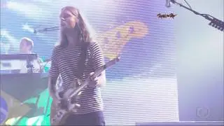 Maroon 5 - Makes Me Wonder Live at Rock in Rio (HD)