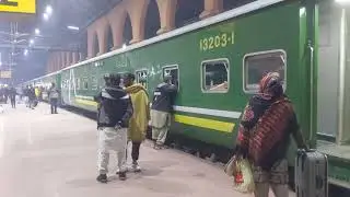 Night Train Rawal Express Lahore to Rawalpindi Pakistan Railways 