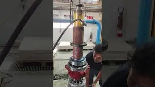 Bearing Fitting by the hydraulic jack inserting bearing on shaft and bearing housing both