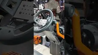 Этот крошечный #грузовик #toyota поставляется частично разобранным