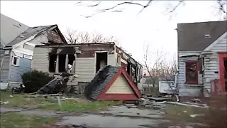 PHILADELPHIA AND DETROIT WORST LOOKING HOODS