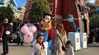 Tokyo Disneyland! 