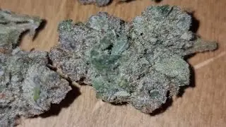 fire drops weed review powder keg and banana splitz smoke up cannabis rsosos 420