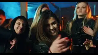 Banarus - Călare pe tank | Official Music Video