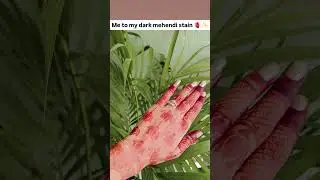 me to my dark mehendi stain 🫀✨