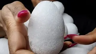 FREEZER FROST EASTER EGGS | COLLAB WITH @LivingitupWithDenise #iceeating #asmr #asmrice