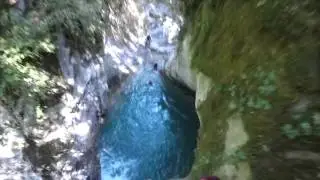 Jump canyoning val roya