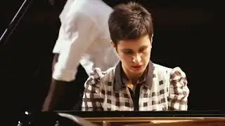 Piano Recital &mdash; Festival Musiq3 &mdash; Fanny Azzuro, piano & Popaul Amisi, dance