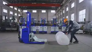 Sinolift BLUE CDD1000-M700 full-electric paper roll lifter #handling #warehouse #materialhandling