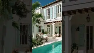 Would You Live in This Florida Poolside Paradise? #dreamhomes