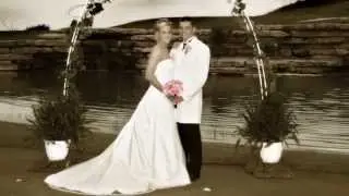 Lyndsie & Daniel: Felts Photography