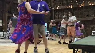 Maggie McRae calls. Elderberry Magic! plays The Banshee & Silver Spire @ Buhrmaster barn dance