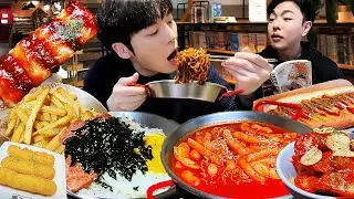 ASMR MUKBANG | кафе комиксов! Жареная курица, рисовый пирог, огненная лапша, ттокпокки корейская еда