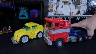 Bumblebee revisited! - I rebuilt LEGO set 10338... smaller