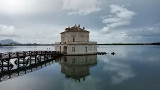 Volo con drone sulla Casina Vanvitelliana,(Lago Fusaro, Bacoli, NA)