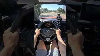 Lexus IS500 разгоняется до 60 миль в час всего за 5 секунд (видео от первого лица #шорты)
