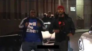 PLAY ENT - (Zest)... JUMP IN THE MIDDLE AND SKANK..The Quick Mess Around Pre-Video LOL.AAAAOOO..