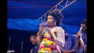 LE MYSTERE CACHE DU GROUPE GAEL MUSIC AVEC LA SOEUR ANNE KEPS MUINDJUMB SUIVEZ-NOUS