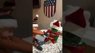 Buddy & Bevo may be Santa's 🎅 elves, but apparently they're still not worthy enough for Mj&ouml;lnir.