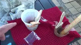 How to mix fiberglass resin for boat transom