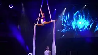 Cruise ship acrobatic show Duet Skies