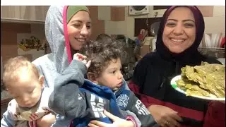 حضرنا وليمة للعرسان يوم الصباحية انا و ماما 😍