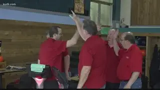 St. Louis area bowling team sets world record