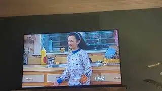 Roseanne's parents are keeping Darlene awake, so she gets water 💦