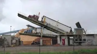 Greatest Tractor Trailer Dumps in the World - Trailer
