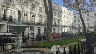 Beautiful Homes of Wellington Square Chelsea | London Architecture