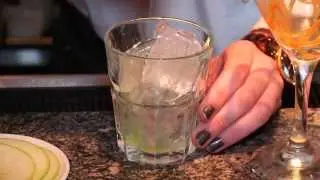 Bartending 101: Candy Apple Martini