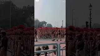 Delhi police women 🚨 contingent in Republic day #