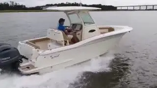 Scout Boats 255 LXF Running
