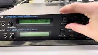 Roland JV-880 Multi Timbral Synthesizer Module
