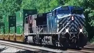 CEFX + CP Engines Speed By Pulling Stack Train