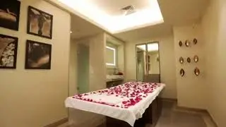 DLF Kings Court Services | KRC Real Estate