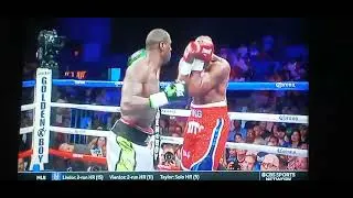 DEONTAY WILDER KOs HIS TRAINER
